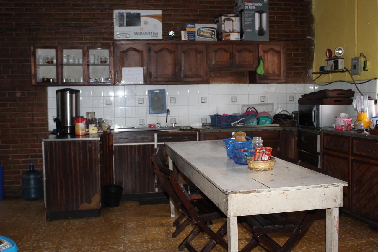 Hotel Casa Del Viajero Quetzaltenango Ngoại thất bức ảnh