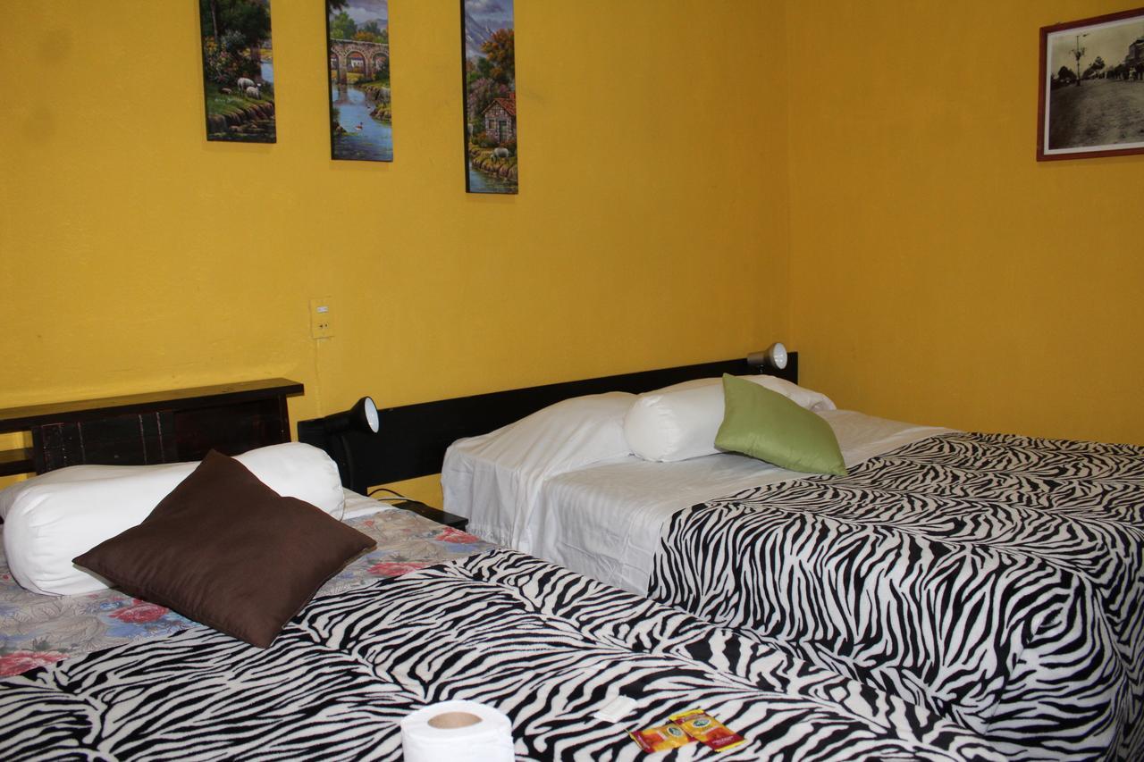 Hotel Casa Del Viajero Quetzaltenango Ngoại thất bức ảnh